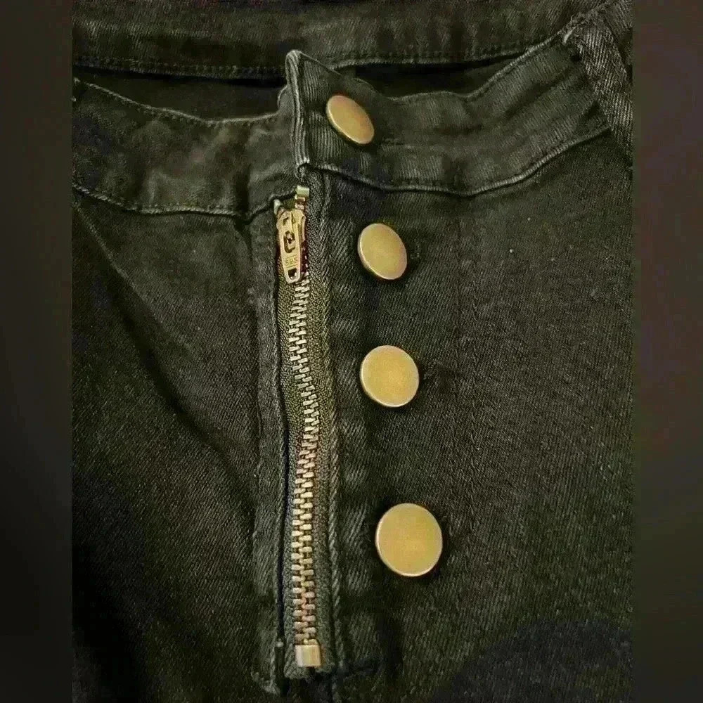 Black Jeans with Buttons and Zipper Fly - Picture 3 of 3